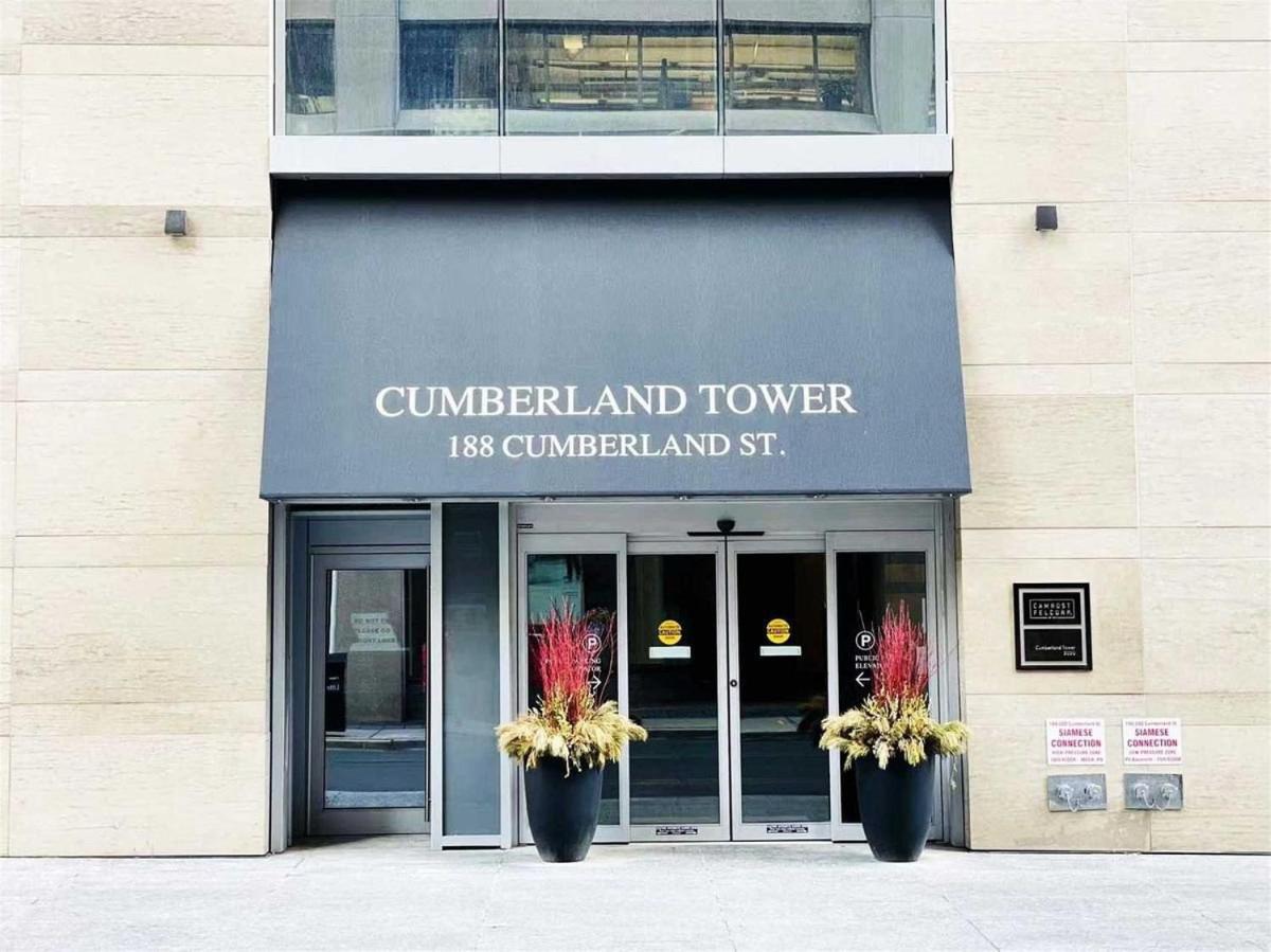 2 Bedroom Plus Den Condo Toronto Eksteriør bilde