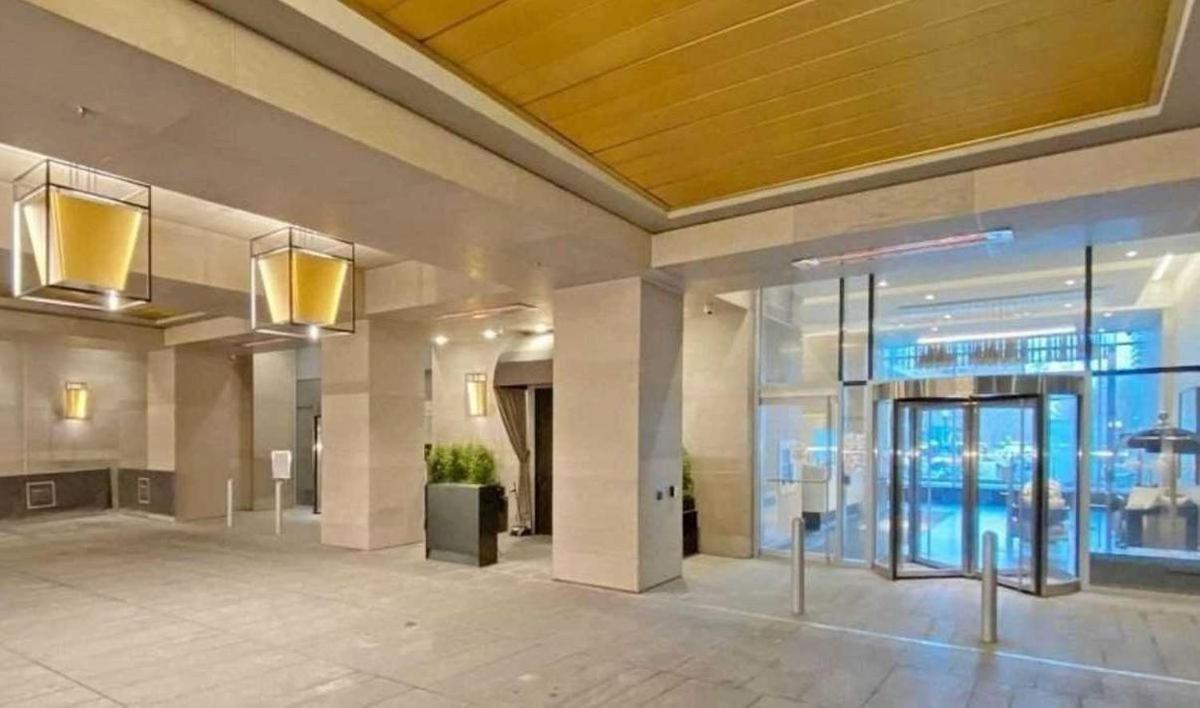 2 Bedroom Plus Den Condo Toronto Eksteriør bilde